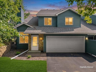 /international/us/4856-helena-lane-n-oakdale-mn-110108882900/
