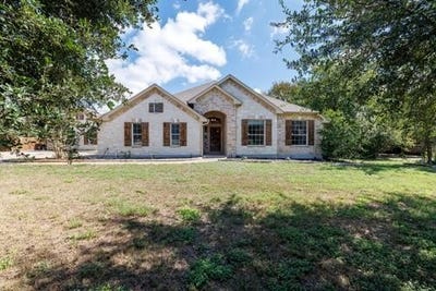 /international/us/220-hobby-horse-liberty-hill-tx-110120537096/