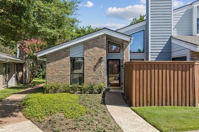 /international/us/17490-meandering-way-dallas-tx-110101241011/