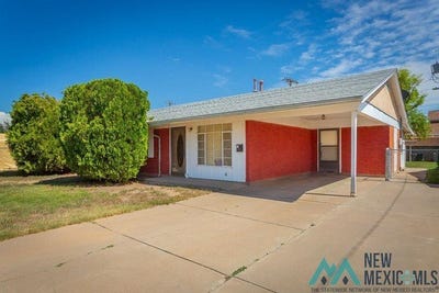 /international/us/106-e-bonney-st-roswell-nm-110109251085/