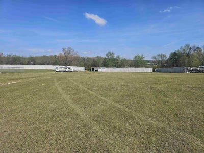 /international/us/8500-edgemont-road-greers-ferry-ar-110106945487/