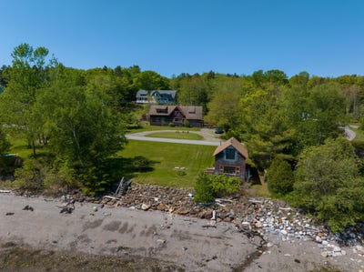 /international/us/364-367-main-road-islesboro-me-110100446705/
