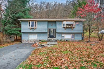 /international/us/39-peddler-hill-road-blooming-grove-ny-110103550499/