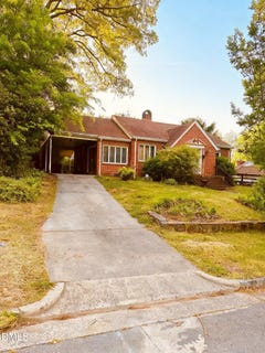 /international/us/2105-duncan-street-durham-nc-110107541464/