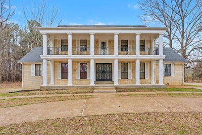 /international/us/7439-lexie-gardner-rd-bartlett-tn-110106301922/