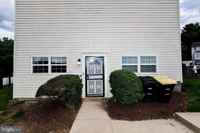 /international/us/6700-milltown-court-district-heights-md-110108392721/