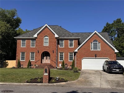 /international/us/1208-chateau-circle-chesapeake-va-110108266345/