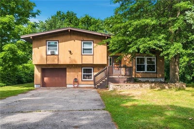 /international/us/36-wentworth-street-north-providence-ri-110109067243/