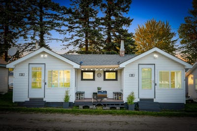 /international/us/6390-w-houghton-lake-drive-unit-3-houghton-lake-mi-110100446669/?lang=en