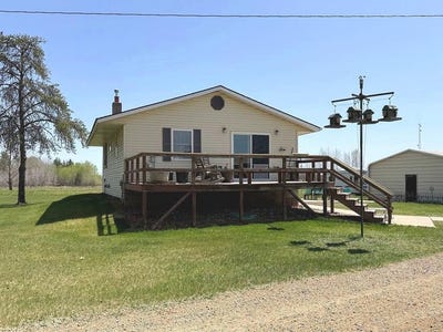 /international/us/16515-300th-street-sebeka-mn-110108301247/