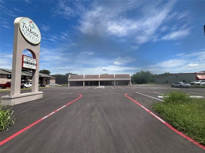 /international/us/1118-highway-30-greenville-tx-110108416884/