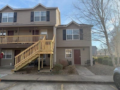 /international/us/2108-6-n-garland-avenue-fayetteville-ar-110105855545/
