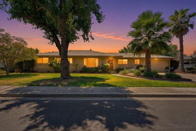 /international/us/1522-e-bolinger-way-dinuba-ca-110108880313/