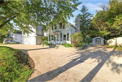 /international/us/412-prairie-avenue-faribault-mn-110107034969/