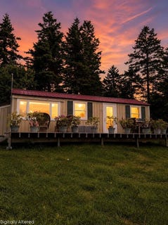 /international/us/412-minturn-road-swans-island-me-110119440895/
