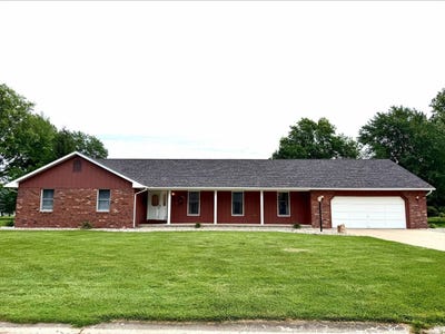 /international/us/1506-meadowbrook-robinson-il-110108903542/