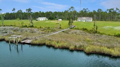 /international/us/198-peacock-ln-wewahitchka-fl-110100864188/?lang=zh-tw