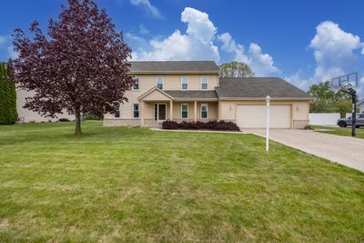 /international/us/1440-w-mario-ln-oak-creek-wi-110108072840/