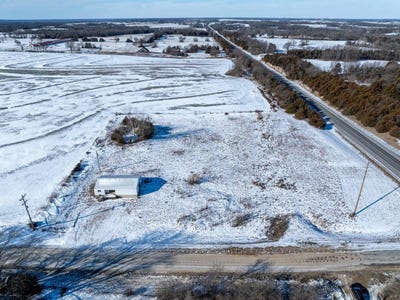 /international/us/3022-potters-ford-rd-otterville-mo-110107779247/