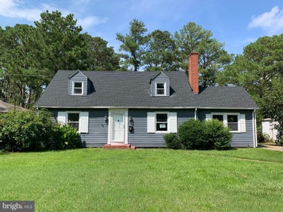 /international/us/12-hall-highway-crisfield-md-110101212751/