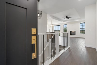 /international/us/313-willow-street-pardeeville-wi-110107898879/