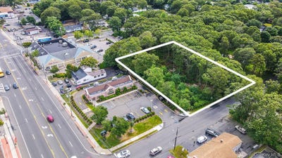 /international/us/v-l-versa-place-shirley-ny-110102032583/