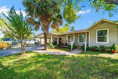 /international/us/1021-e-b-avenue-kingsville-tx-110120483074/