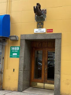 /international/us/1469-west-avenue-bronx-ny-110106479176/