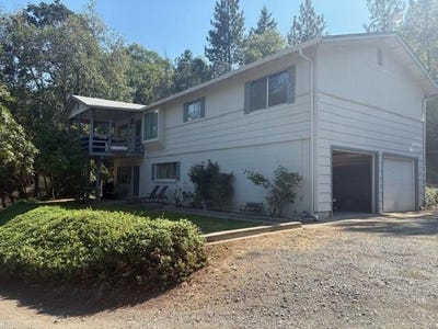 /international/us/4057-cloverlawn-drive-grants-pass-or-110101329461/