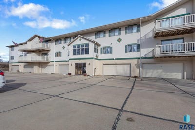 /international/us/3710-e-peony-pl-sioux-falls-sd-110108468144/