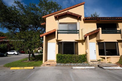 /international/us/7872-sw-102nd-ln-miami-fl-110101240729/