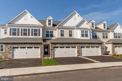 /international/us/44-parry-way-warminster-pa-110107407076/