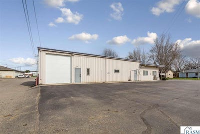 /international/us/340-pierce-ave-north-mankato-mn-110107347684/