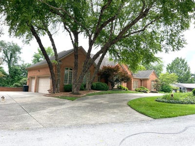 /international/us/50-spendthrift-street-frankfort-ky-110108175399/