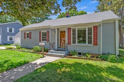 /international/us/511-s-prairie-street-batavia-il-110108551592/