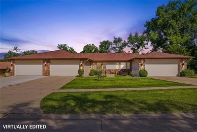 /international/us/1585-matterhorn-drive-ne-cedar-rapids-ia-110108583379/