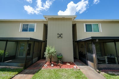 /international/us/4304-london-town-road-titusville-fl-110101040180/