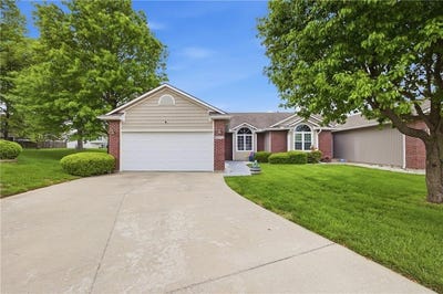 /international/us/4512-hedges-avenue-kansas-city-mo-110107844274/