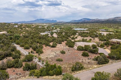 /international/us/14-storyteller-court-sandia-park-nm-110108131311/