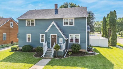 /international/us/176-s-seymour-street-fond-du-lac-wi-110101136229/