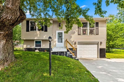/international/us/203-douglas-road-marquette-heights-il-110101315617/?lang=zh-cn
