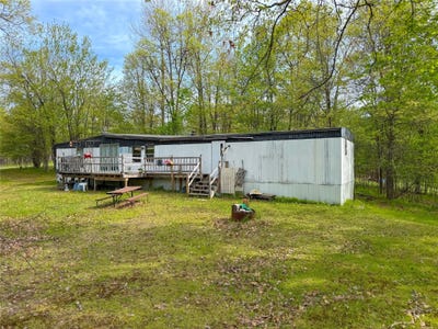 /international/us/15051-s-thorn-lake-loop-gordon-wi-110107570074/