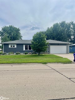 /international/us/615-w-11th-street-garner-ia-110100744529/