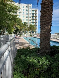 /international/us/350-n-federal-highway-boynton-beach-fl-110107657431/