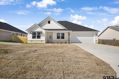 /international/us/220-nolan-farms-rd-winona-tx-110097355377/