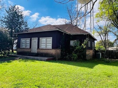 /international/us/101-hickory-street-pineland-tx-110106533599/