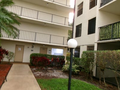 /international/us/6190-woodlands-boulevard-tamarac-fl-110106440945/