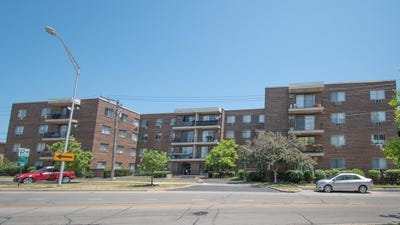 /international/us/9445-kenton-avenue-406-skokie-il-110119960229/