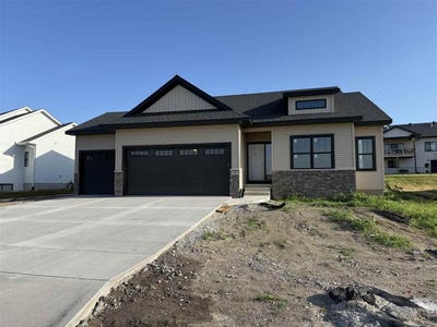 /international/us/1290-osage-ln-northliberty-ia-110107211982/