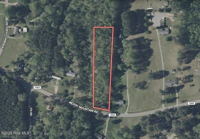 /international/us/01-medoc-mountain-road-hollister-nc-110099122168/
